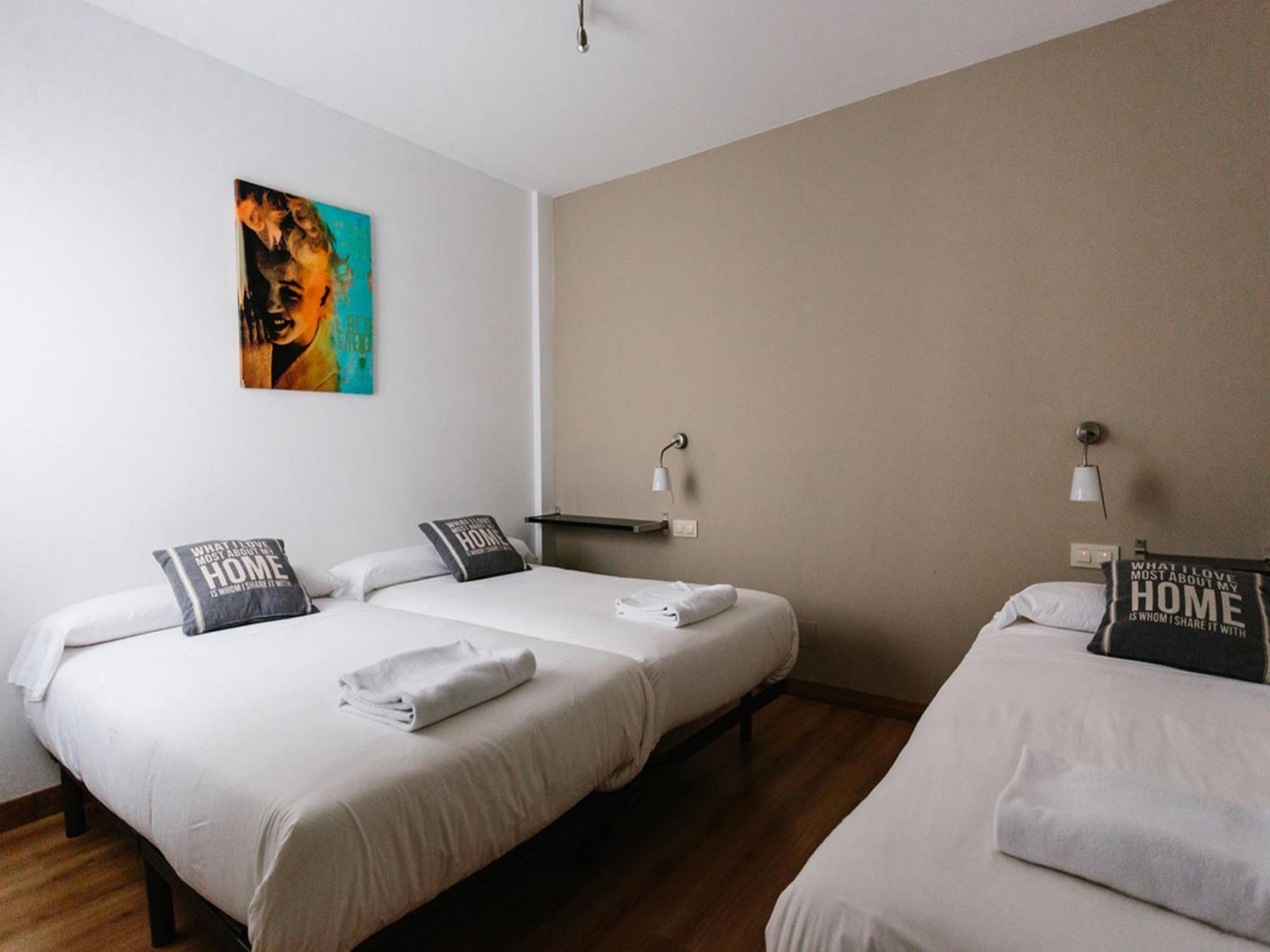 Apartamentos Senorio De Haro 3000 외부 사진