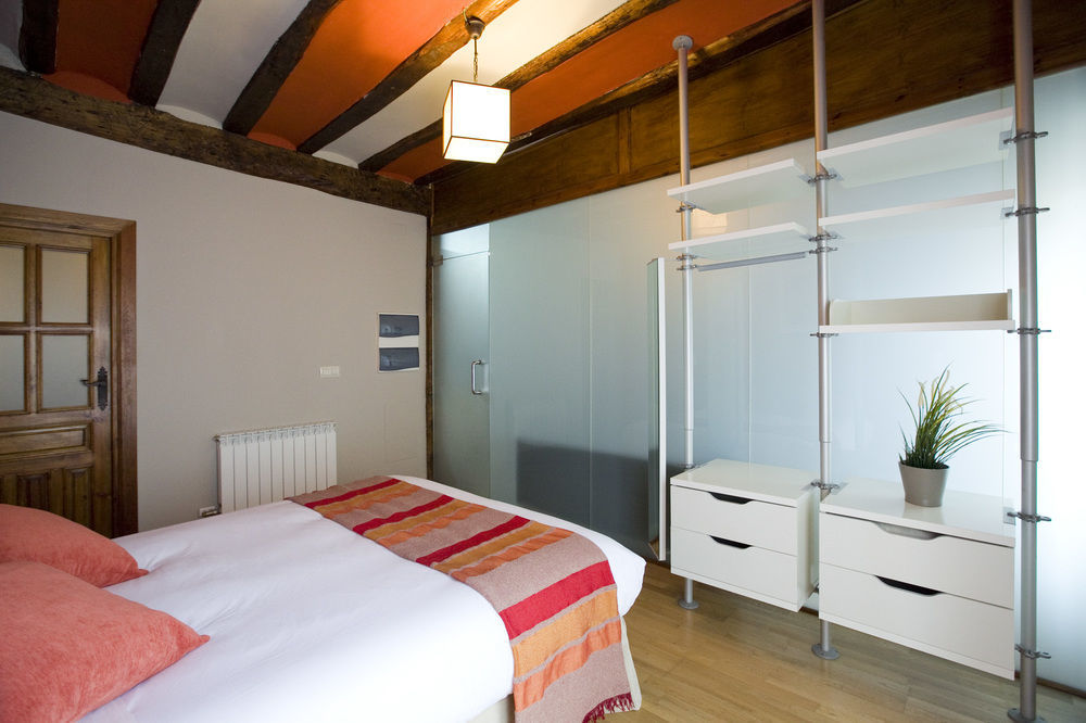 Apartamentos Senorio De Haro 3000 외부 사진