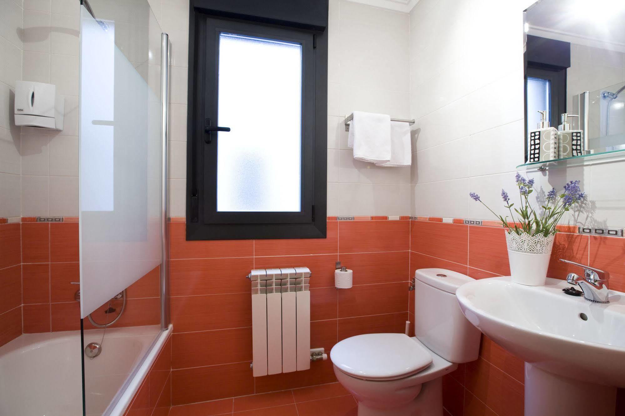 Apartamentos Senorio De Haro 3000 외부 사진